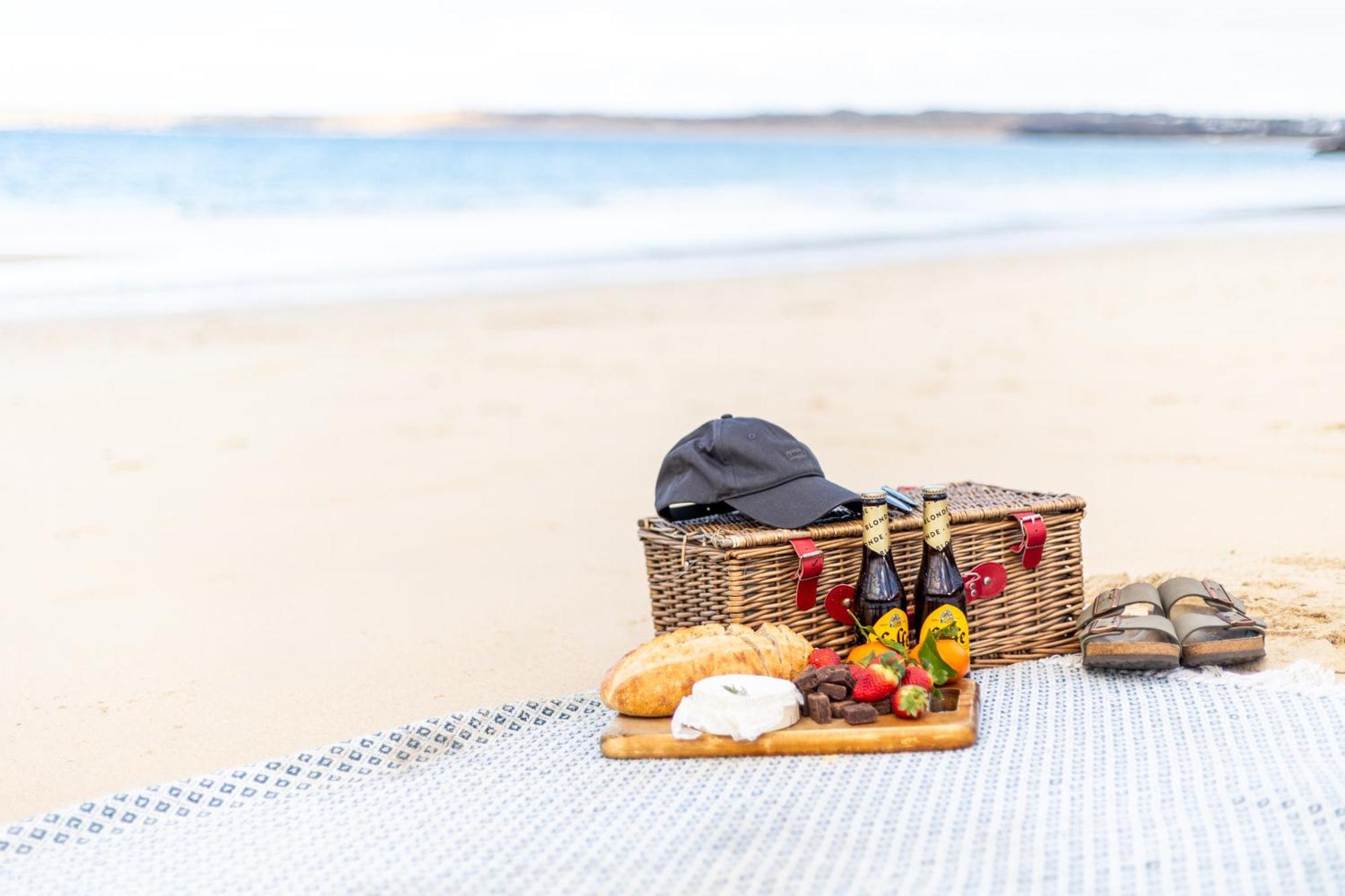 Carbis Bay - Luxury 3 Bed Penthouse Apartment With Sea Views Parking Sauna Balcony Exterior foto